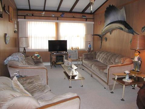 1226 Aquarius Ct, Forked River, NJ 08731 photo 7