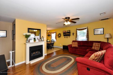 25 Keelson Dr, Waretown, NJ 08758 photo 5
