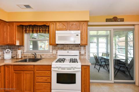 25 Keelson Dr, Waretown, NJ 08758 photo 11