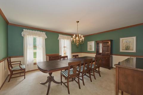 13 Constitution Dr, Middletown, NJ 07748 photo 10