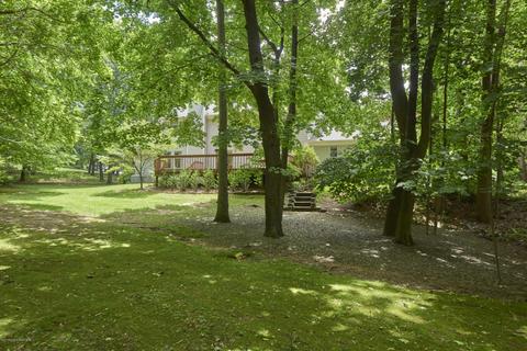13 Constitution Dr, Middletown, NJ 07748 photo 26