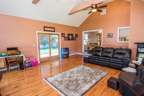37 Weldon Rd, Matawan, NJ 07747 photo 9