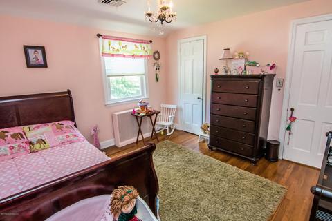 37 Weldon Rd, Matawan, NJ 07747 photo 17