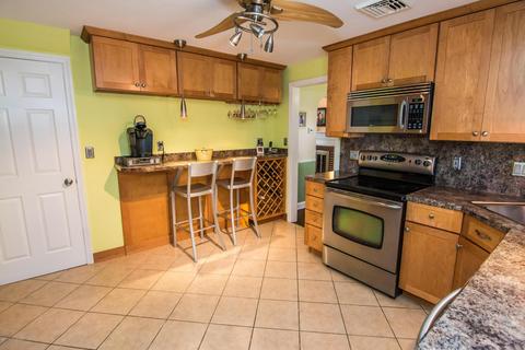 37 Weldon Rd, Matawan, NJ 07747 photo 11