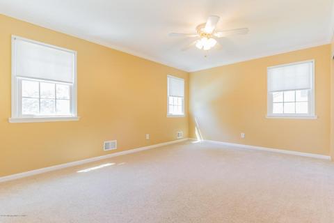 2 Windsor Rd, Howell, NJ 07731 photo 37