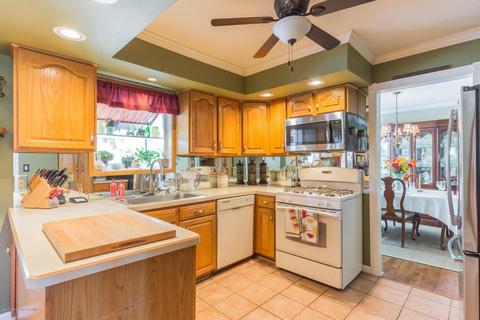 2 Windsor Rd, Howell, NJ 07731 photo 27