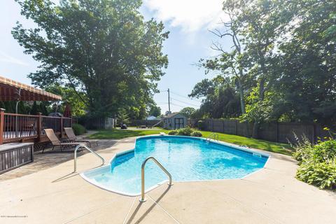 2 Windsor Rd, Howell, NJ 07731 photo 16