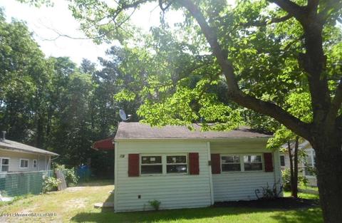 43 Walnut St, Waretown, NJ 08758 photo 1