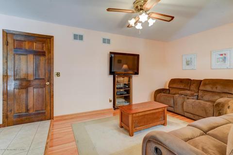 10 Elm Pl, Matawan, NJ 07747 photo 8
