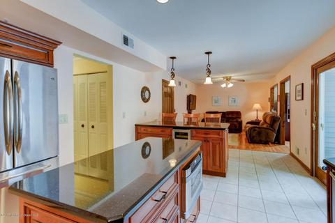 10 Elm Pl, Matawan, NJ 07747 photo 6