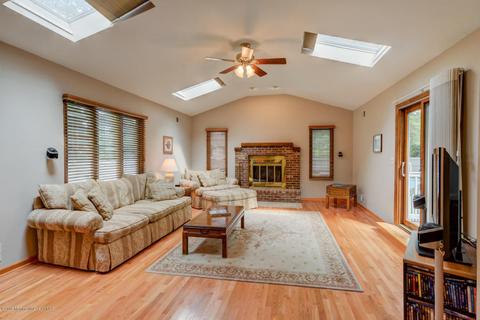 10 Elm Pl, Matawan, NJ 07747 photo 9
