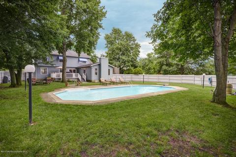 10 Elm Pl, Matawan, NJ 07747 photo 19