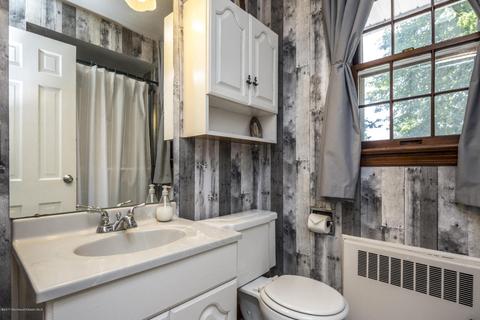 73 Broad St, Matawan, NJ 07747 photo 17