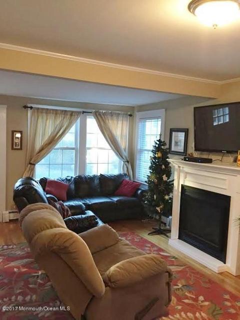 16 Bruce Pl, Rumson, NJ 07760 photo 2