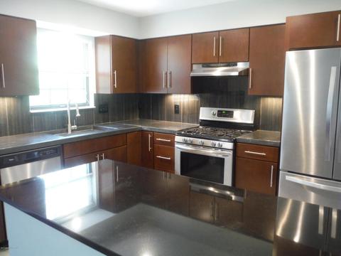 82 Johnson Ln, Jackson, NJ 08527 photo 3
