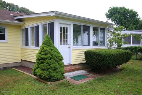 460 Commodore Dr, Forked River, NJ 08731 photo 9