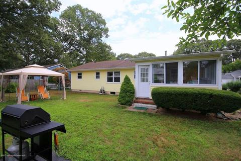 460 Commodore Dr, Forked River, NJ 08731 photo 5