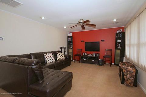 38 Saltspray Dr, Forked River, NJ 08731 photo 8