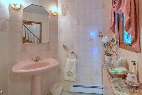 9 Alpine Dr, Millstone, NJ 08535 photo 19