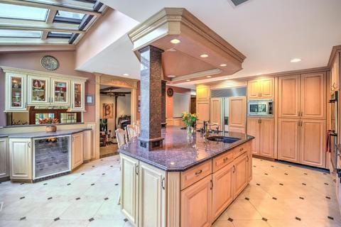 9 Alpine Dr, Millstone, NJ 08535 photo 11