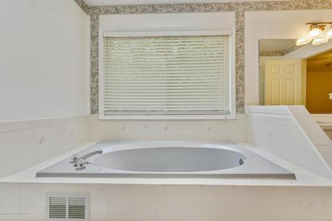6 Pitney Ln, Jackson, NJ 08527 photo 30