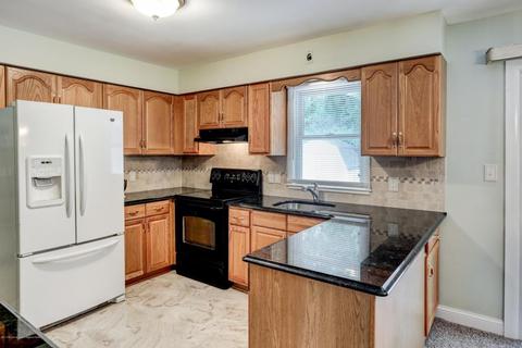 27 Bobwhite Ct, Forked River, NJ 08731 photo 9