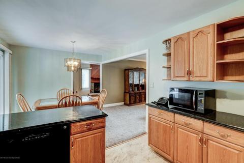 27 Bobwhite Ct, Forked River, NJ 08731 photo 10
