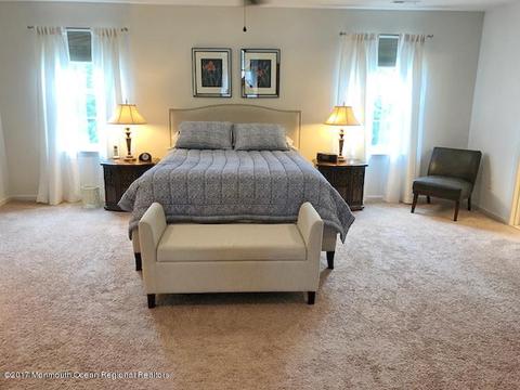 17 Christopher Dr, Howell, NJ 07731 photo 20