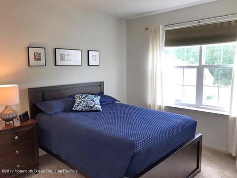 17 Christopher Dr, Howell, NJ 07731 photo 14
