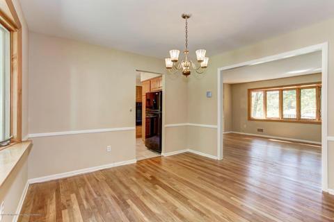 9 Highview Cir, Middletown, NJ 07748 photo 8