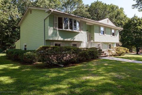 9 Highview Cir, Middletown, NJ 07748 photo 2