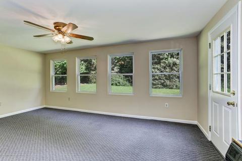 9 Highview Cir, Middletown, NJ 07748 photo 21