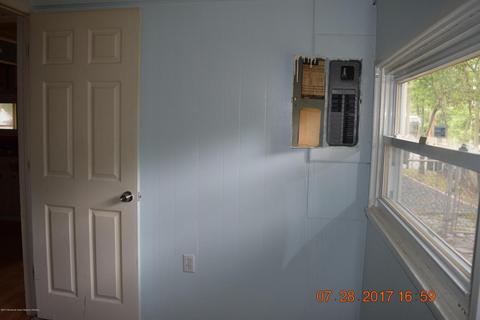 34 Dock Ave, Waretown, NJ 08758 photo 12