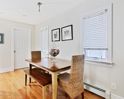 16 Beach St, Sea Bright, NJ 07760 photo 4