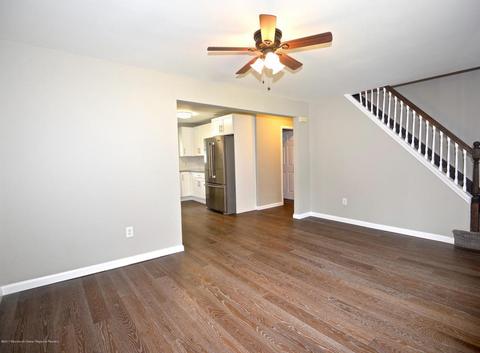 24 Post Ln, Wayne, NJ 07470 photo 2