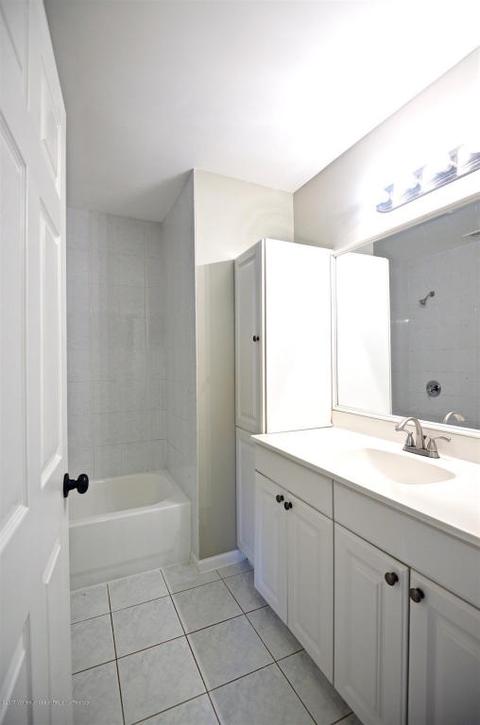 24 Post Ln, Wayne, NJ 07470 photo 9