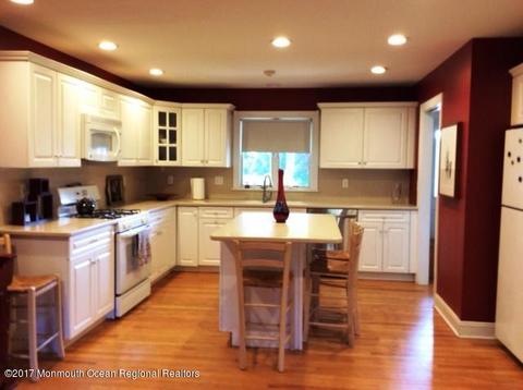 30 Forrest Ave, Rumson, NJ 07760 photo 2