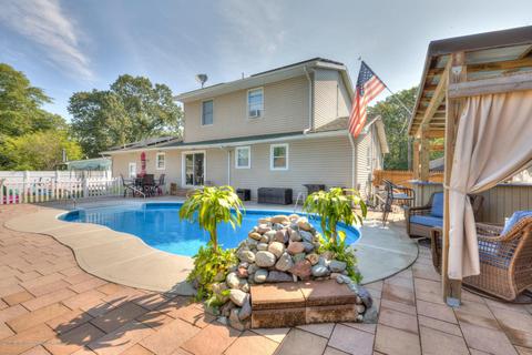 54 Maple St, Waretown, NJ 08758 photo 6