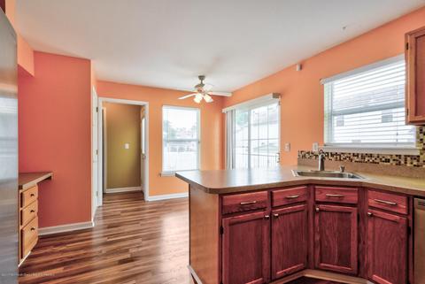 73 Red Maple Dr, Brick, NJ 08724 photo 7
