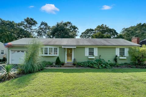596 Driscol Dr, Brick, NJ 08724 photo 2