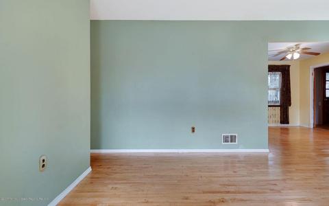 496 Silverton Rd, Brick, NJ 08723 photo 11