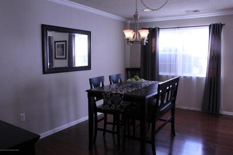87 Watson Ct, Howell, NJ 07731 photo 5