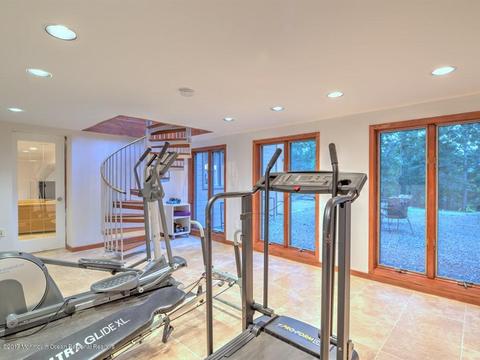 6 Alpine Dr, Millstone, NJ 08535 photo 38