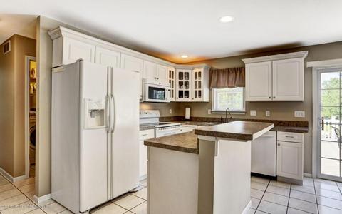 8 Renee Ct, Forked River, NJ 08731 photo 17
