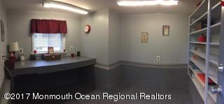 19 Chestnut St, Waretown, NJ 08758 photo 5