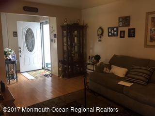 21 Pheasant Dr, Brick, NJ 08724 photo 3
