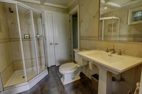 1000 Riverview Dr, Brielle, NJ 08730 photo 79