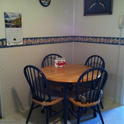 27 John St, Helmetta, NJ 08828 photo 8
