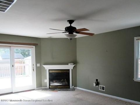 465 Eagle Pass, Brick, NJ 08723 photo 2