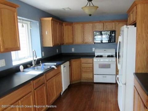465 Eagle Pass, Brick, NJ 08723 photo 3